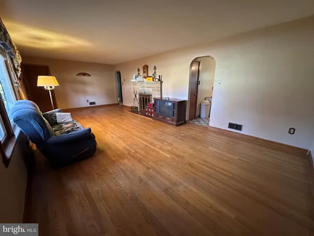 $394,000 | 10 Linden Boulevard, Middletown, MD 21769