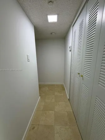$2,000 | 1250 Northeast 119th Street, Unit 2A, Miami, FL 33161