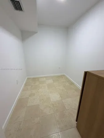 $2,000 | 1250 Northeast 119th Street, Unit 2A, Miami, FL 33161