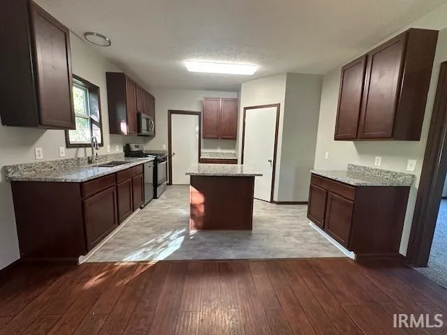 $2,000 | 2310 South Madison Street, Bloomington, IN 47403