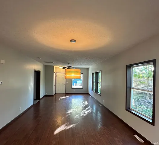 $2,000 | 2310 South Madison Street, Bloomington, IN 47403