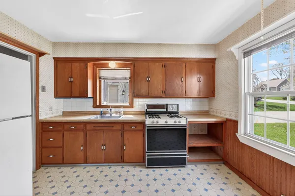 $329,000 | 980 South Webster Avenue, Brookfield, WI 53005