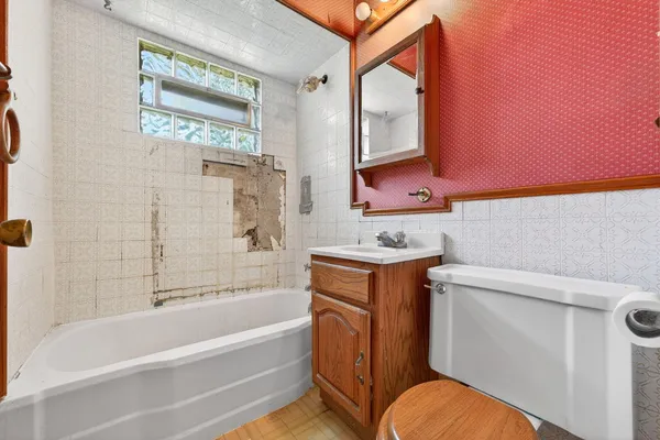 $329,000 | 980 South Webster Avenue, Brookfield, WI 53005