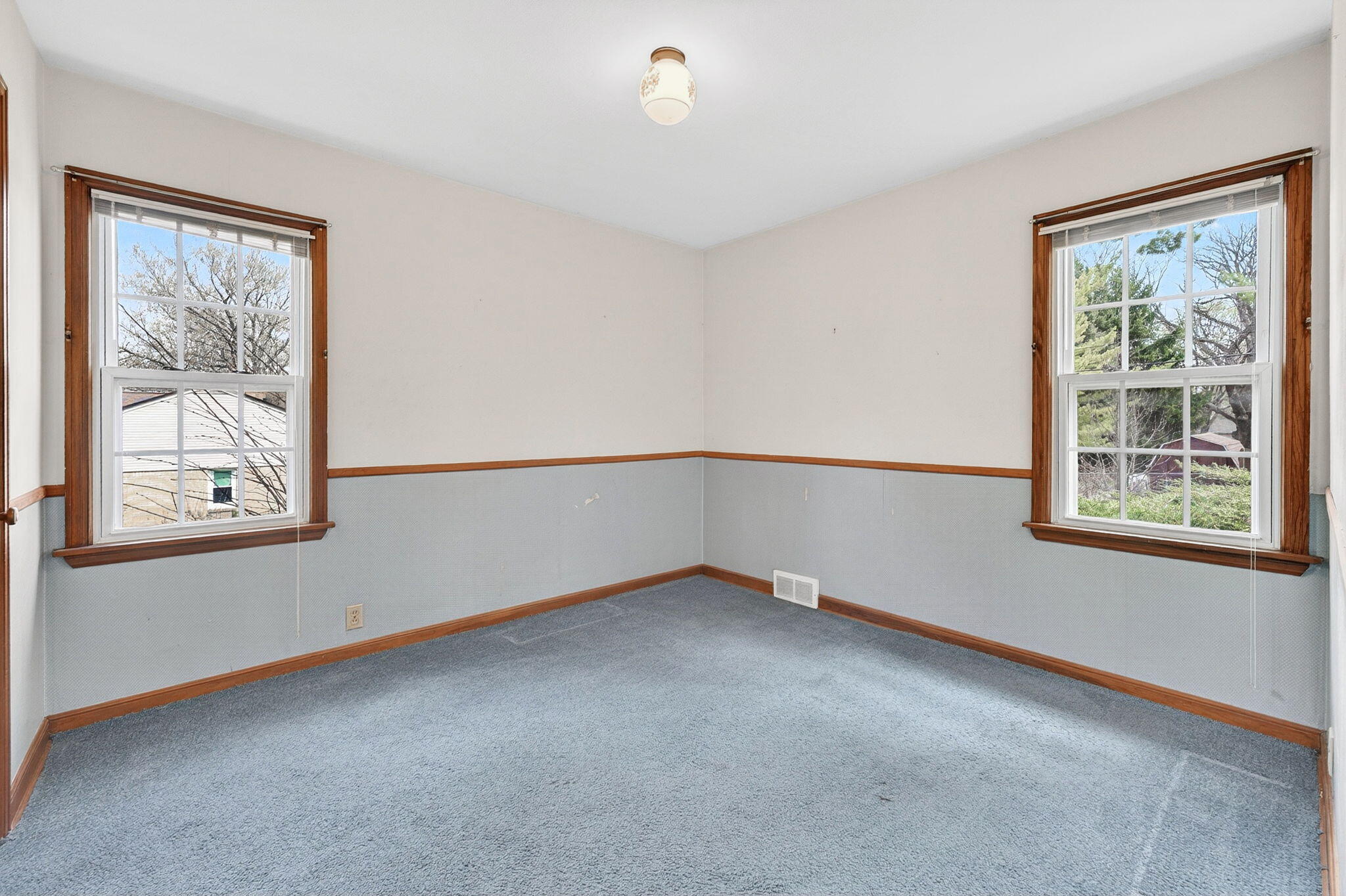 980 South Webster Avenue Brookfield, WI 53005 - Photo 16 of 29 Bedroom 2 on Main
