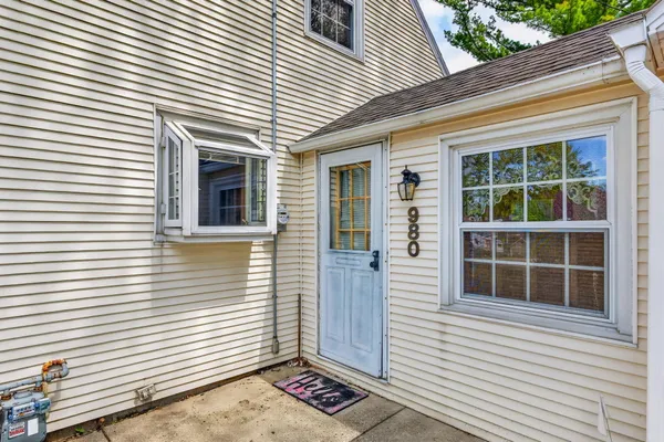 $329,000 | 980 South Webster Avenue, Brookfield, WI 53005