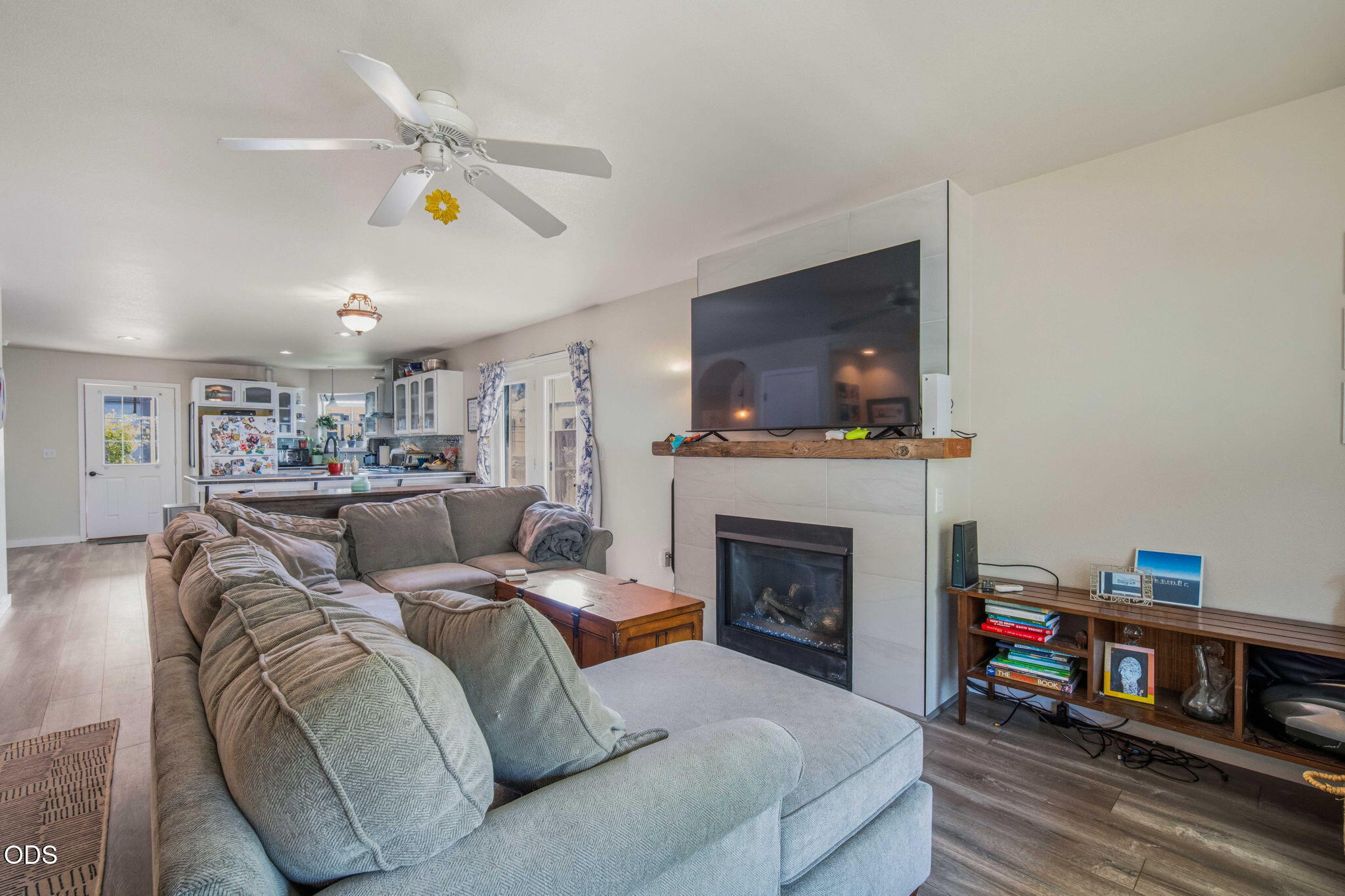 3047 Yellow Ribbon Drive Bend, OR 97701 - Photo 8 of 39 Gallery Image 8