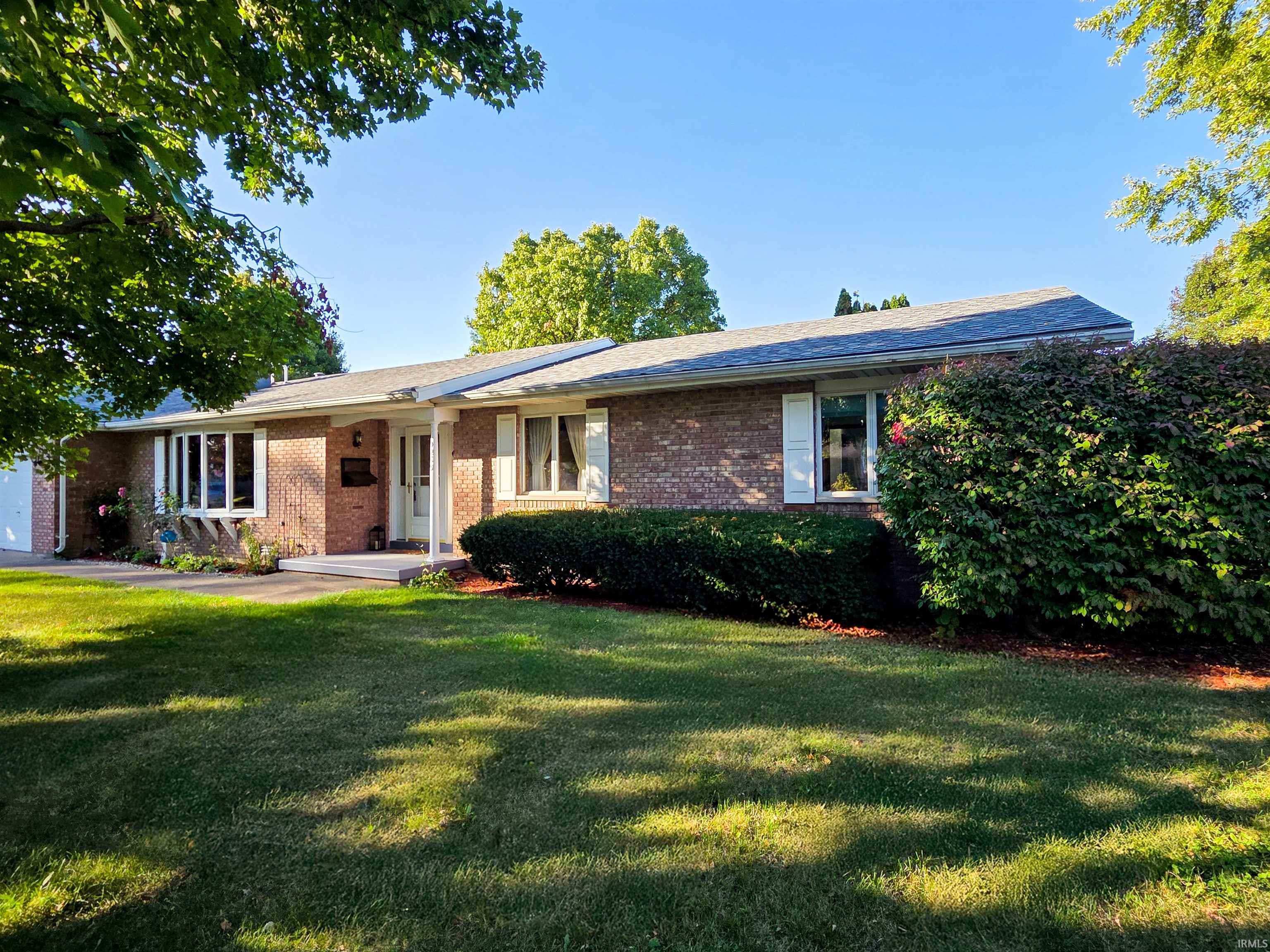1209 East 13th Street Fowler, IN 47944 - Photo 2 of 25