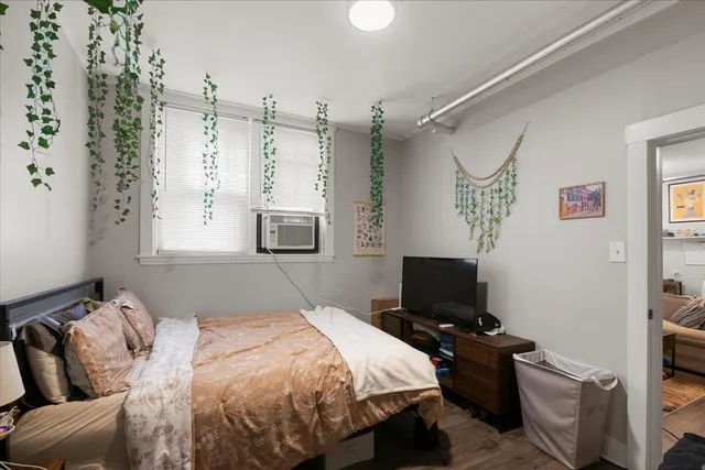 $1,495 | 2348 West Addison Street, Unit BS, Chicago, IL 60618