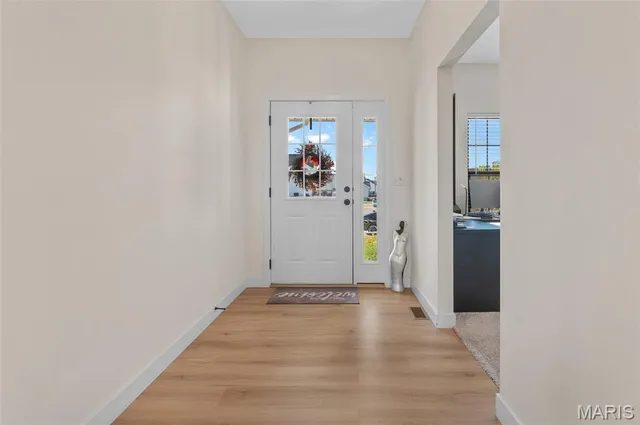 $479,000 | 211 Grand Vista Court, Edwardsville, IL 62025