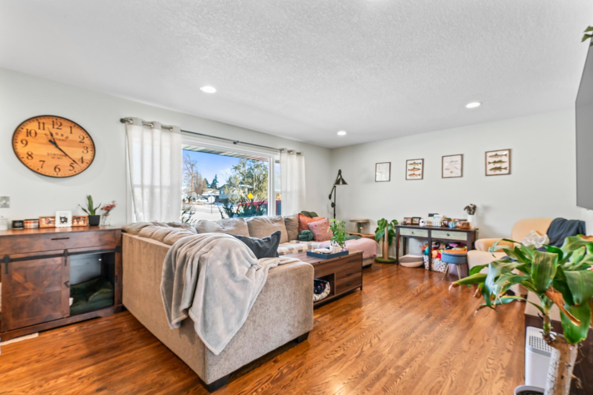 116 2nd Street Northwest Byron, MN 55920 - Photo 4 of 34