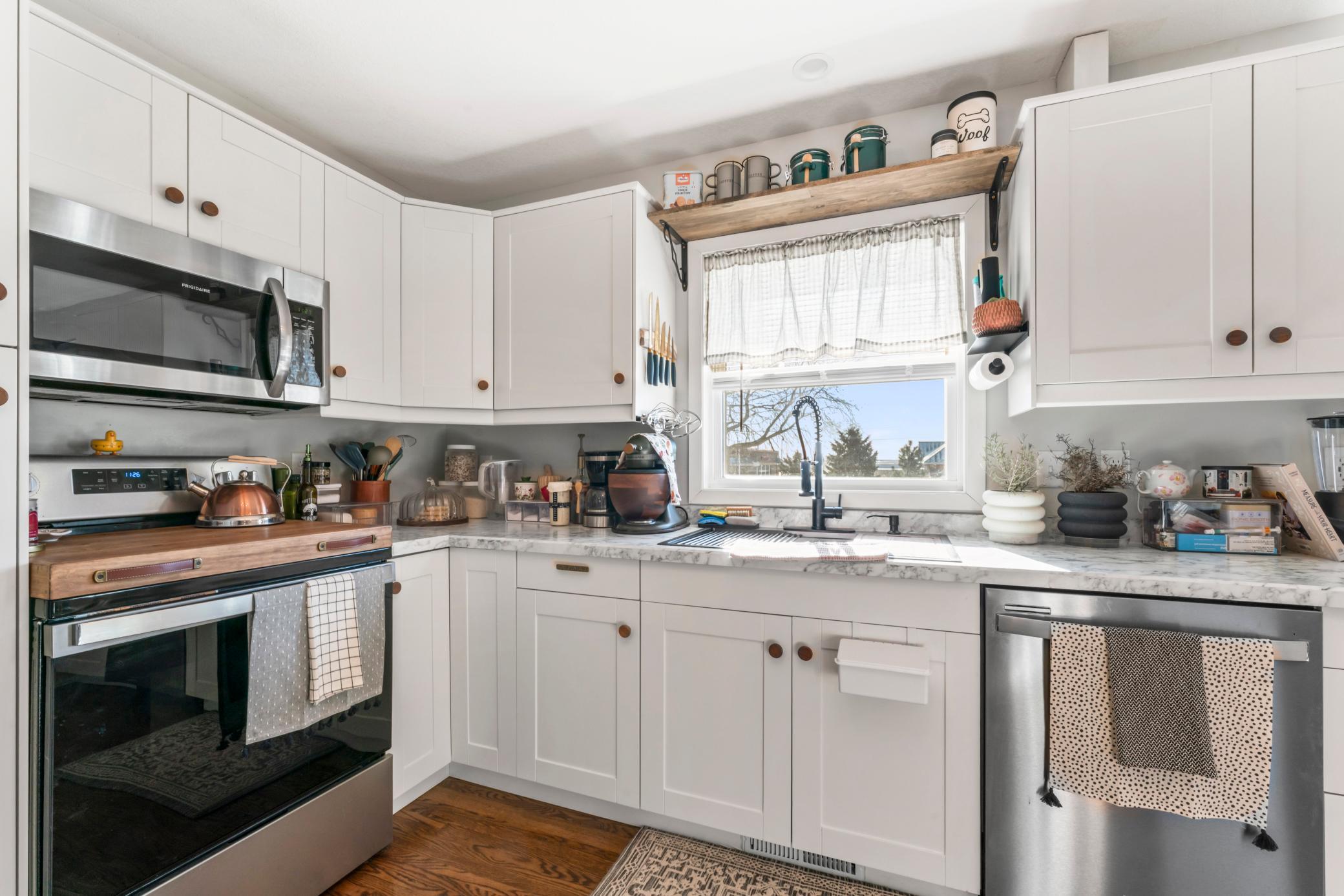 116 2nd Street Northwest Byron, MN 55920 - Photo 9 of 34