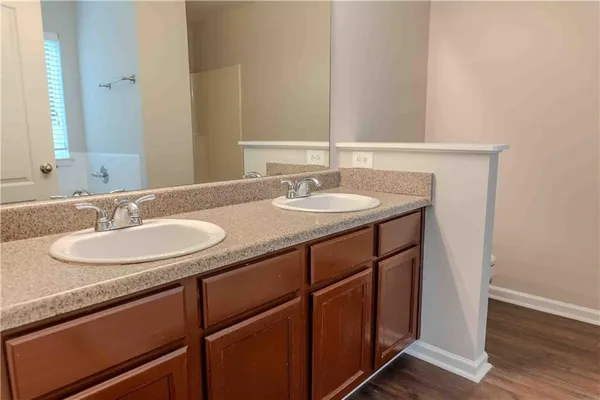 $2,900 | 11037 Southwood Drive, Hampton, GA 30228