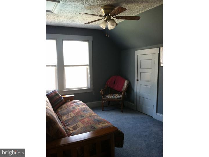 308 Easton Road Riegelsville, PA 18077 - Photo 15 of 25 Bedroom 3
