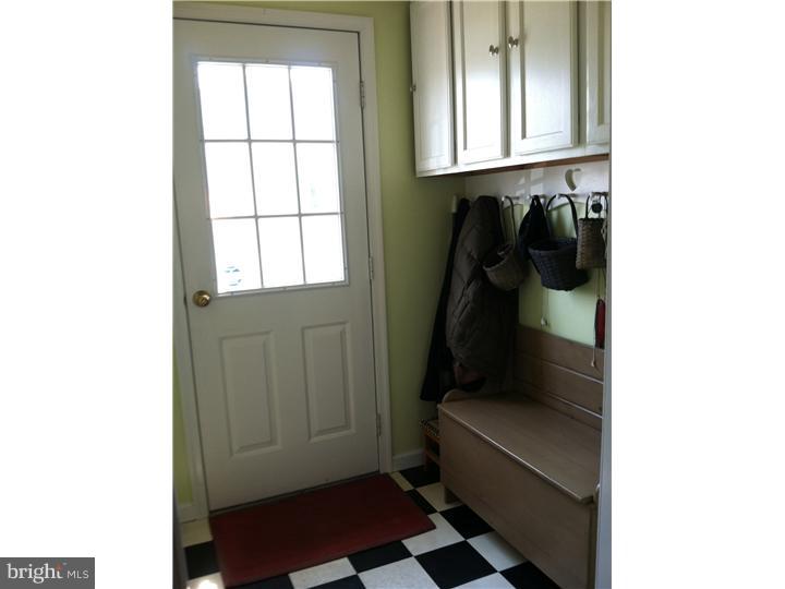 308 Easton Road Riegelsville, PA 18077 - Photo 8 of 25