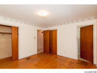 236 Liberty Road Fairview Heights, IL 62208 - Photo 11 of 36 Gallery Image 11