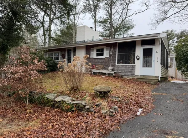 $499,900 | 97 Yacht Club Road, Centerville, MA 02632