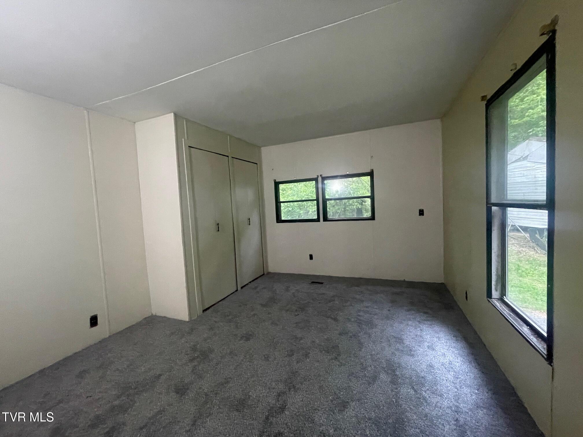 763 Sloantown Road Duffield, VA 24244 - Photo 8 of 22 Sloan 22