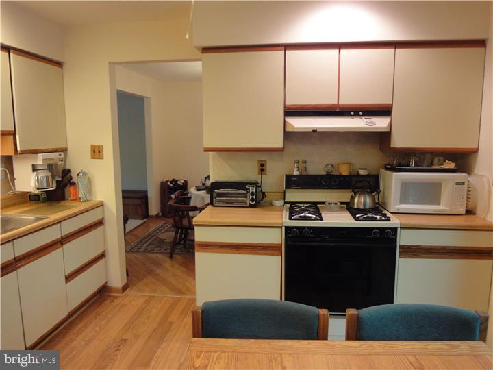 306 Cherry Road Marlton, NJ 08053 - Photo 8 of 22 Kitchen