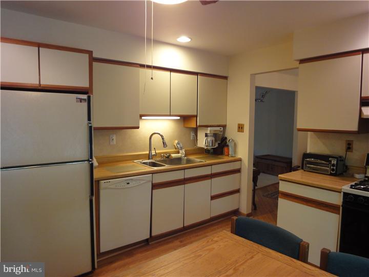 306 Cherry Road Marlton, NJ 08053 - Photo 9 of 22 Kitchen