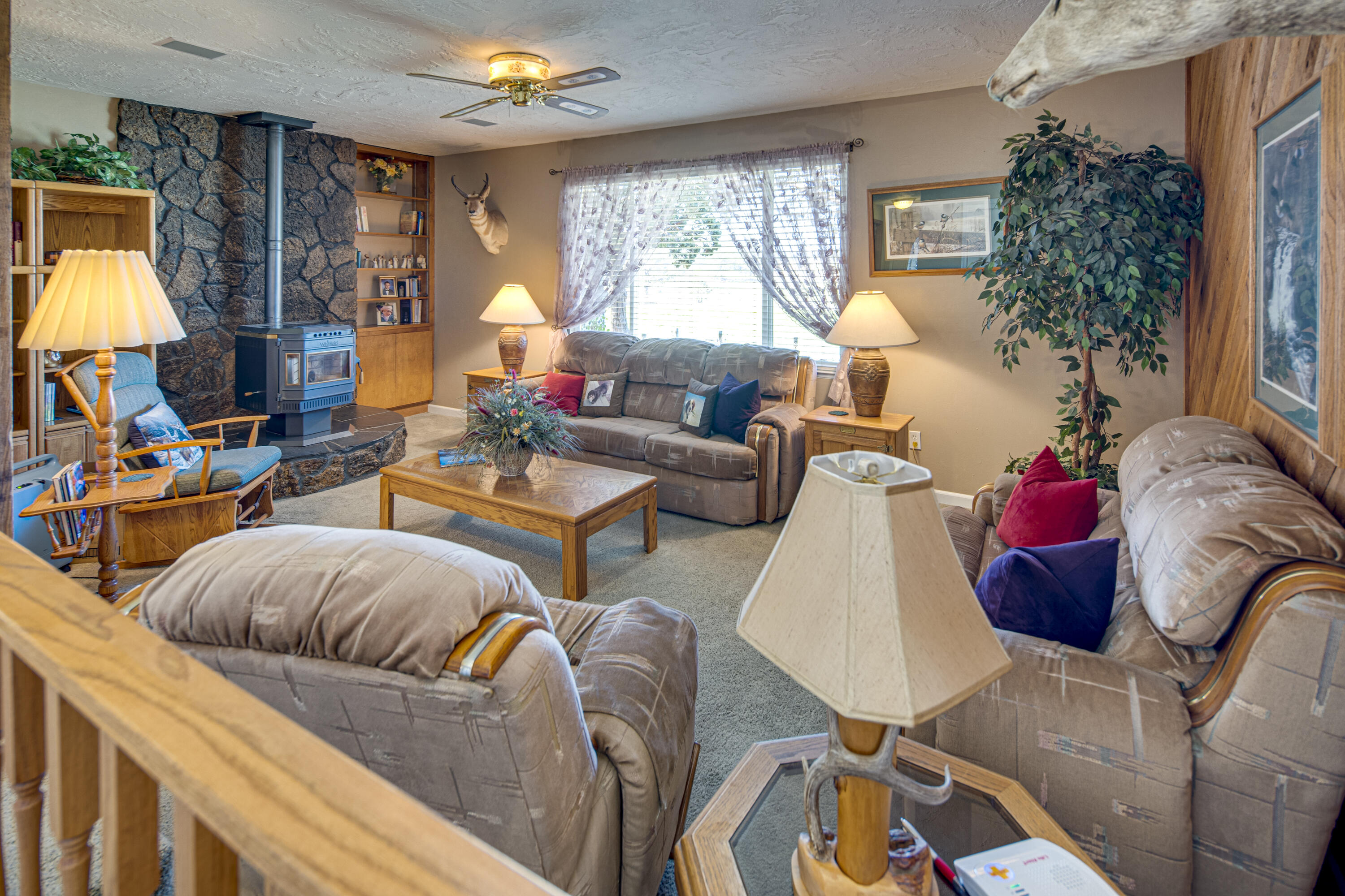 22075 Bear Creek Road Bend, OR 97701 - Photo 12 of 95 22075-417