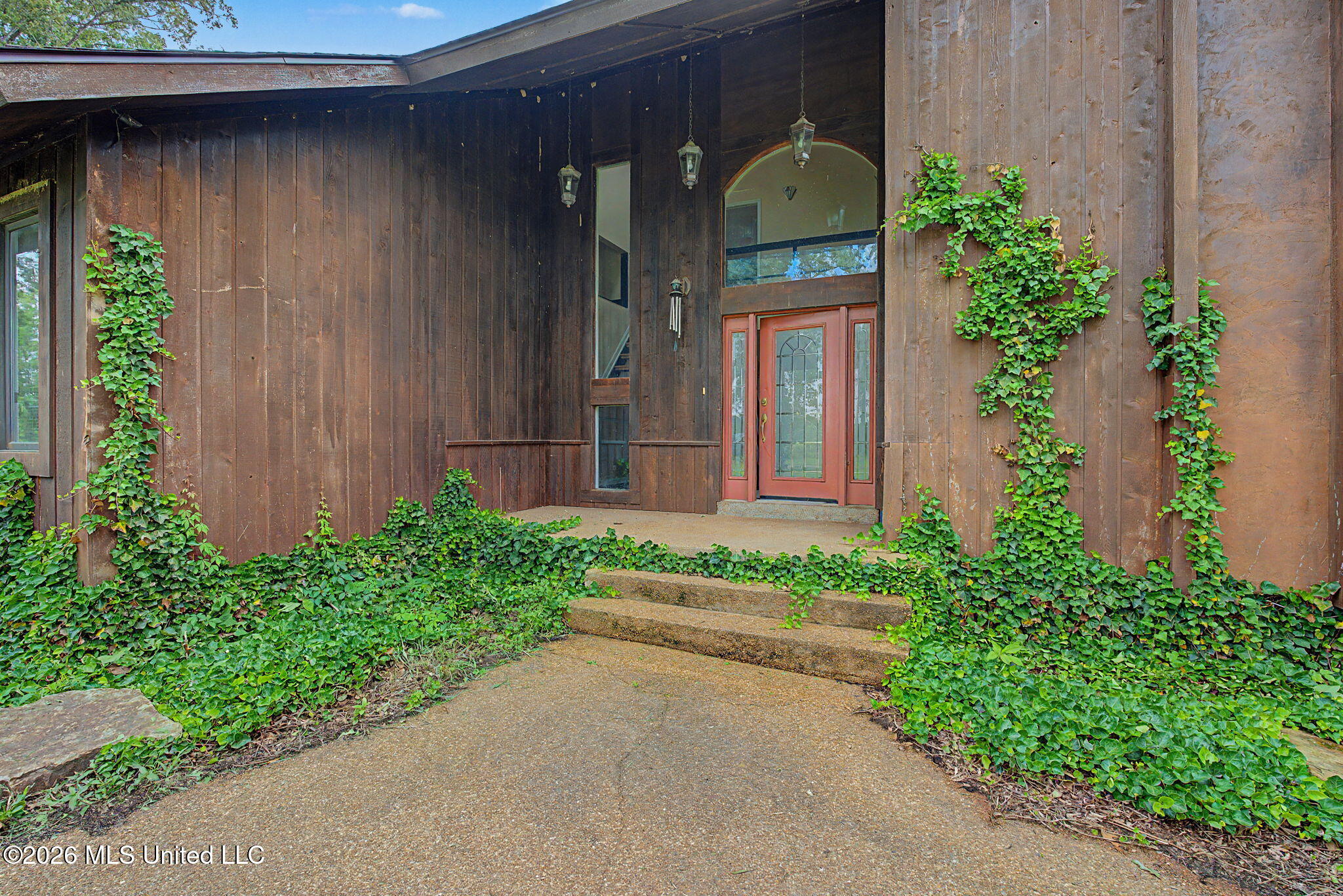 448 Oakley Road Senatobia, MS 38668 - Photo 8 of 61 Entry!