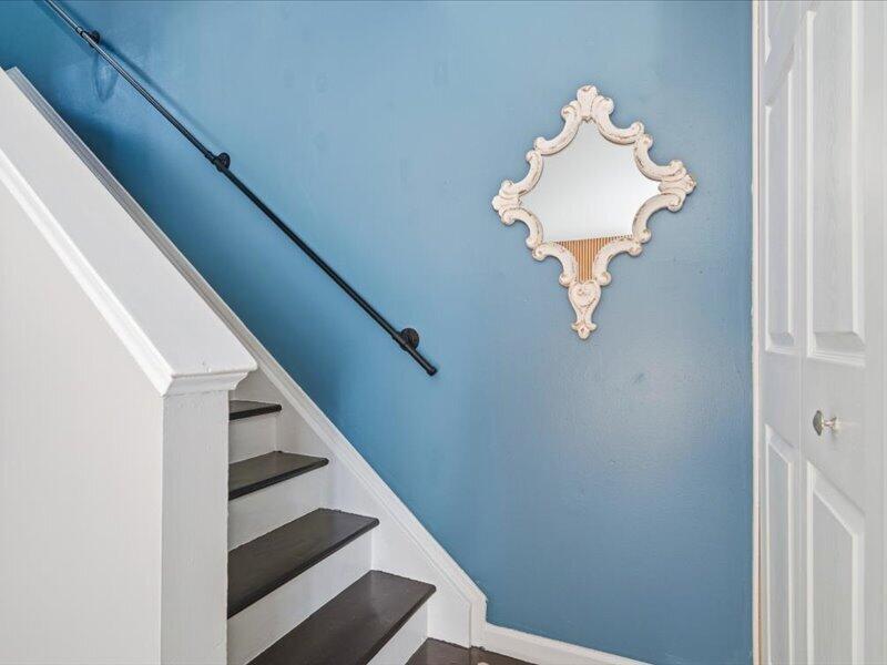 3148 Williamsburg Road Ann Arbor, MI 48108 - Photo 14 of 33 Stairs
