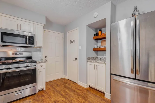 $2,300 | 21602 Park Downe Lane, Katy, TX 77450