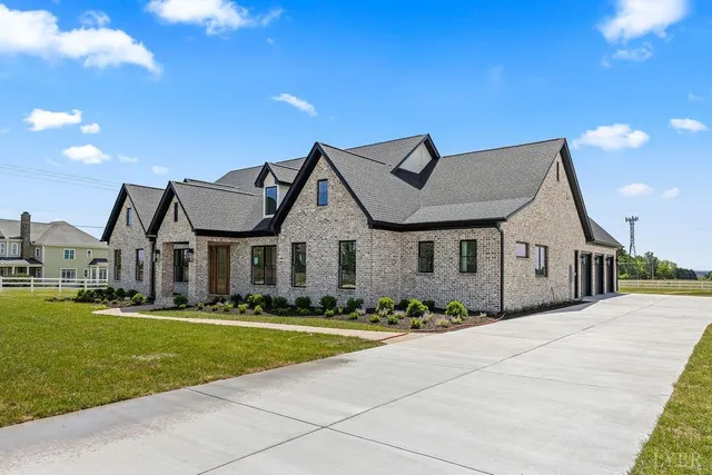 $1,200,000 | 100 Stables Lane, Lynchburg, VA 24503