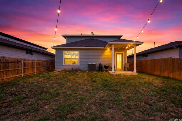 $325,000 | 405 Tequilana Pass, Leander, TX 78641