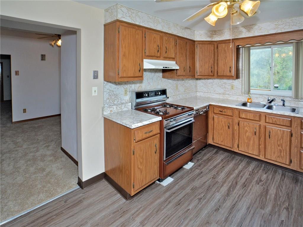 315 Jefferson Road Pittsburgh, PA 15235 - Photo 2 of 23 Gallery Image 2
