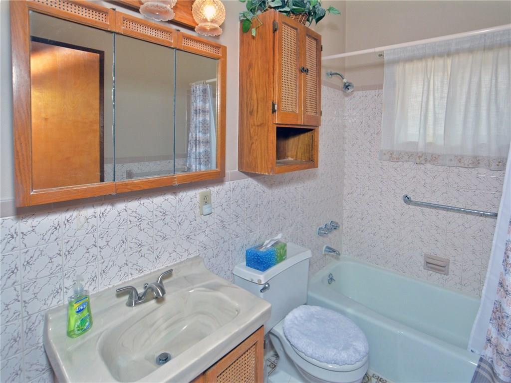 315 Jefferson Road Pittsburgh, PA 15235 - Photo 20 of 23 Gallery Image 20