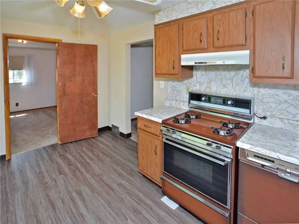 315 Jefferson Road Pittsburgh, PA 15235 - Photo 5 of 23 Gallery Image 5