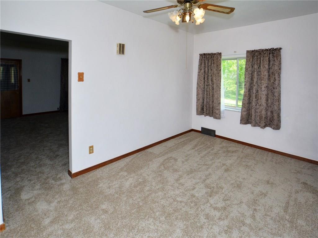 315 Jefferson Road Pittsburgh, PA 15235 - Photo 9 of 23 Gallery Image 9