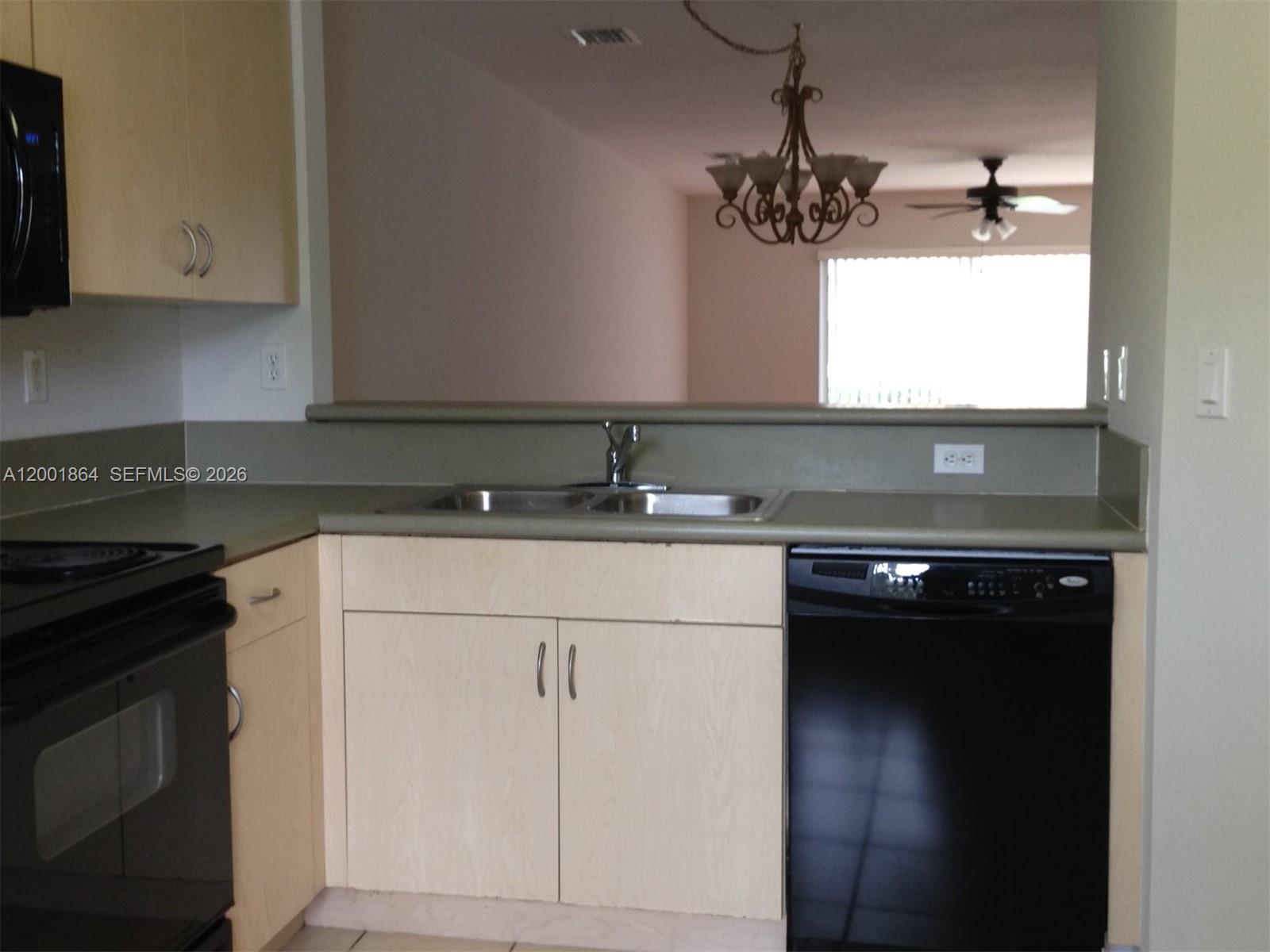 12957 Southwest 30th Court, Unit 141 Miramar, FL 33027 - Photo 4 of 23