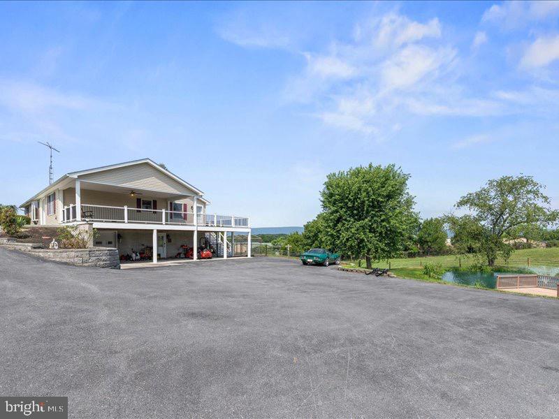 7246 Smith Road Chambersburg, PA 17202 - Photo 6 of 66 Gallery Image 6