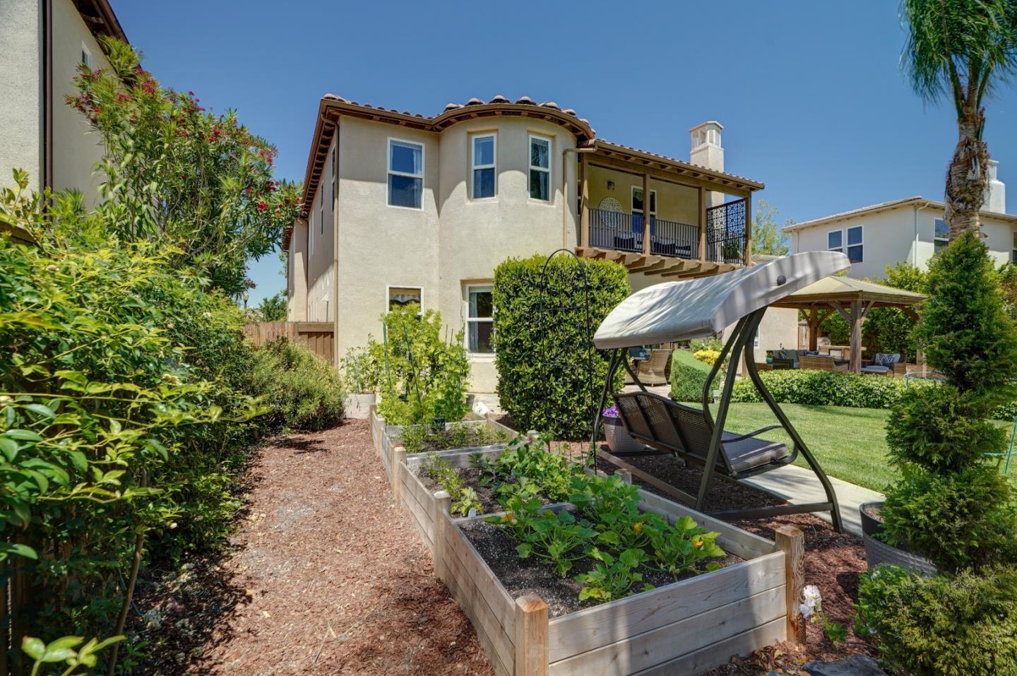 2860 Club Drive Gilroy, CA 95020 - Photo 78 of 87