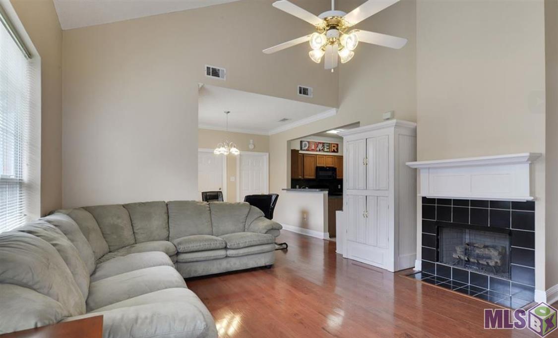 4464 Highland Road, Unit 105 Baton Rouge, LA 70808 - Photo 3 of 10