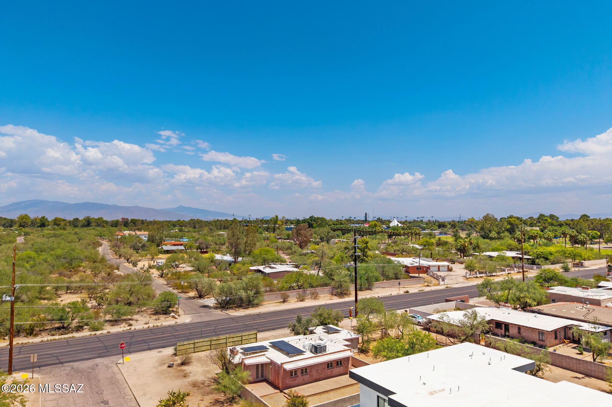 510 South Country Club Road Tucson, AZ 85716 - Photo 26 of 33 View to the East