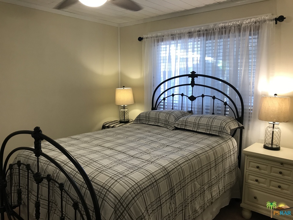 145 Capri Street Rancho Mirage, CA 92270 - Photo 28 of 33 Bedroom 2
