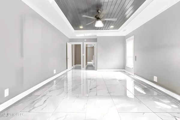 $854,400 | 9108 Honey Suckle Way, Hernando, MS 38632