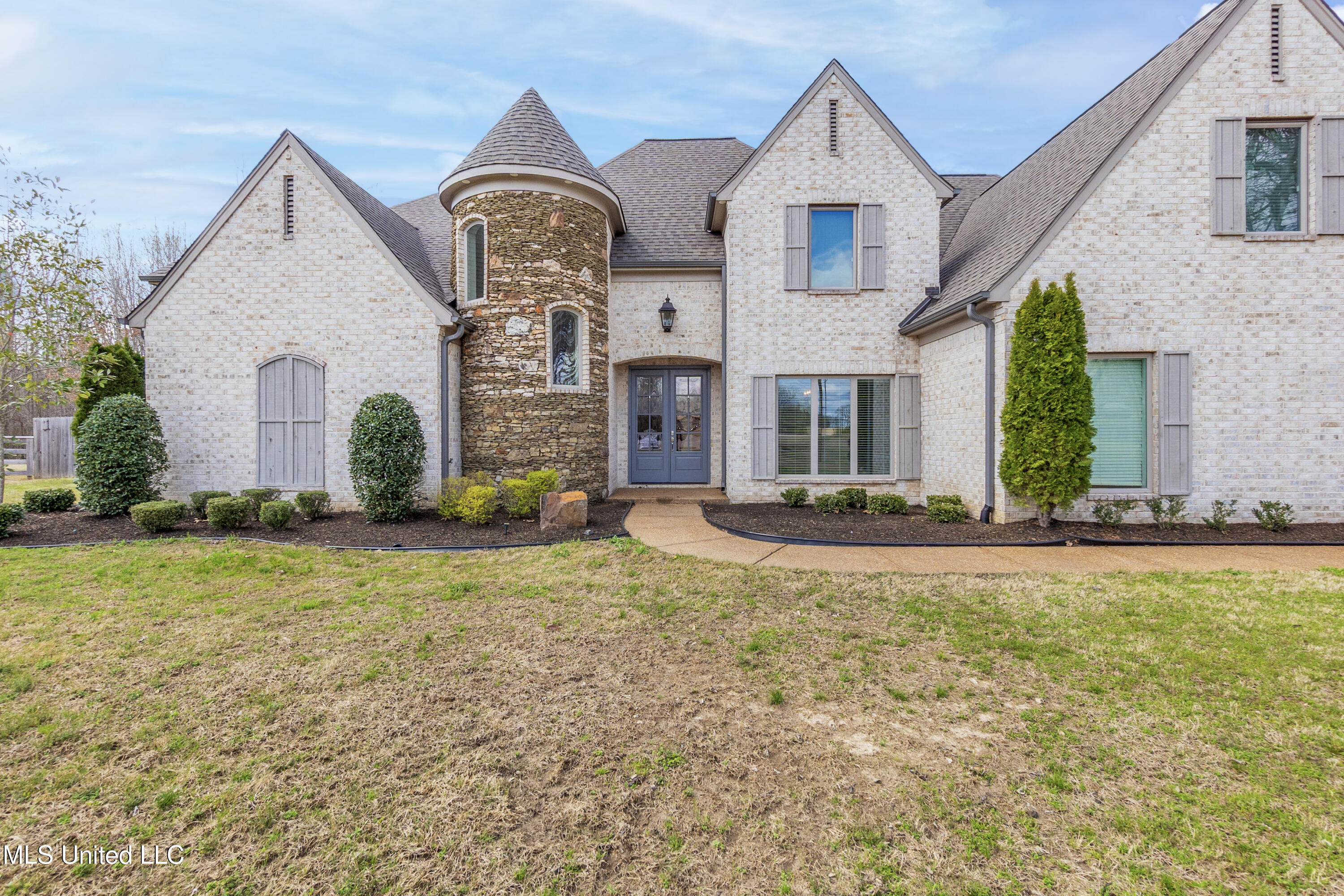 9108 Honey Suckle Way Hernando, MS 38632 - Photo 2 of 39 DSC05034-Edit