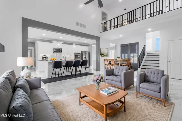 $854,400 | 9108 Honey Suckle Way, Hernando, MS 38632