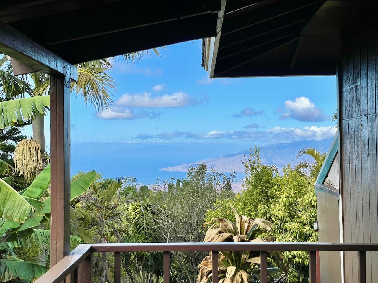 77 Kahoea Place Kula, HI 96790 - Photo 25 of 44 a view of a balcony
