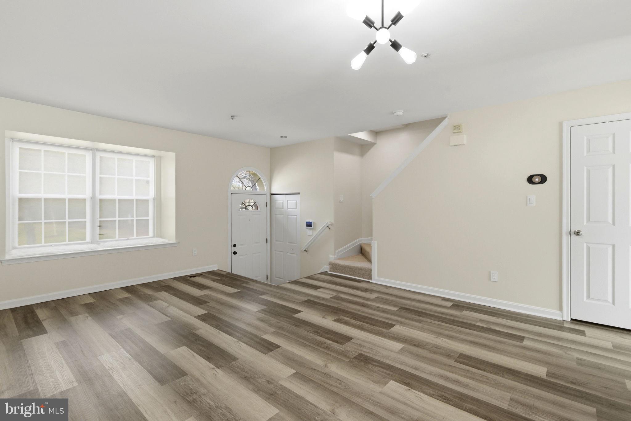 23 Red Jonathan Court Baltimore, MD 21208 - Photo 2 of 23