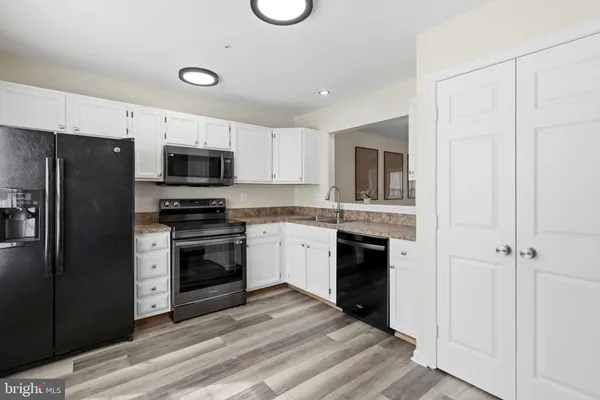 $2,700 | 23 Red Jonathan Court, Baltimore, MD 21208