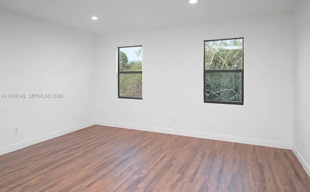 $1,900 | 8007 Vega Court, LaBelle, FL 33935