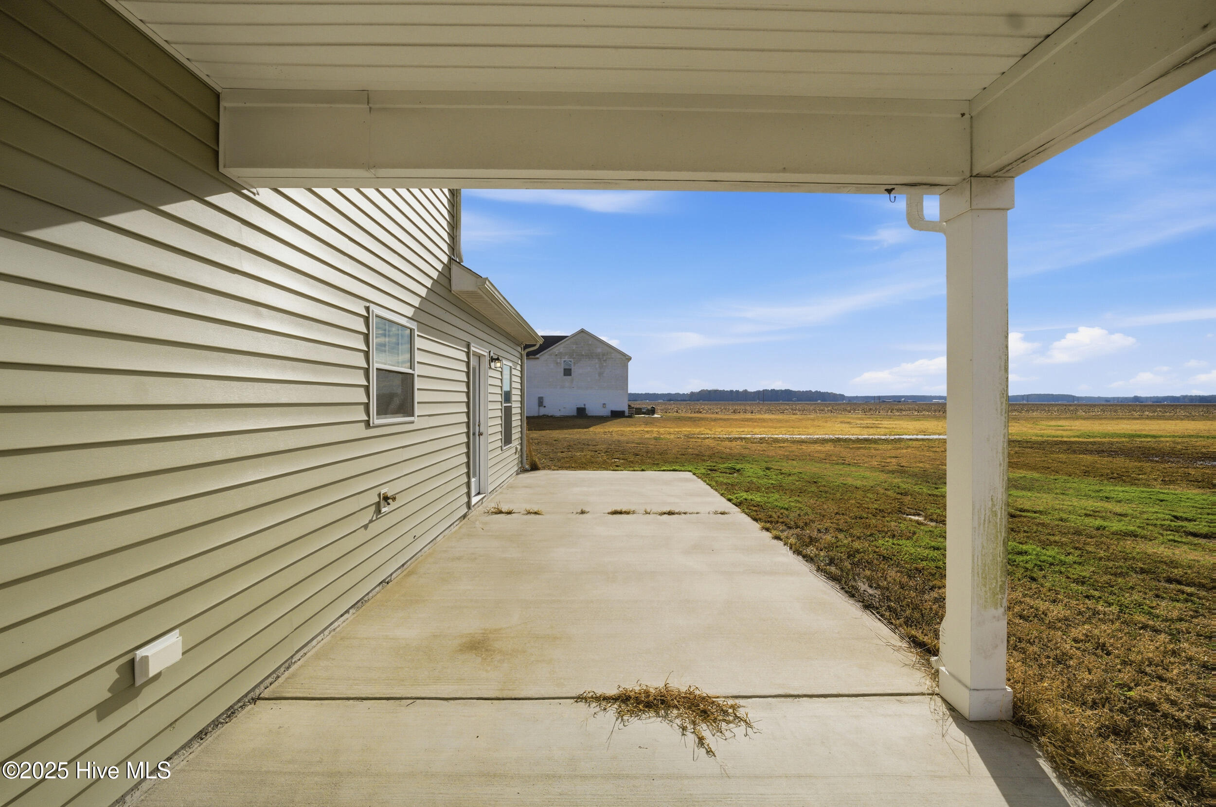 438 North Indiantown Road Shawboro, NC 27973 - Photo 32 of 40 Back patio