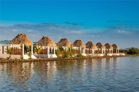 $34,000,000 | 2 West Ambergris Caye