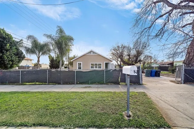 $525,000 | 403 West Francis Street, Ontario, CA 91762