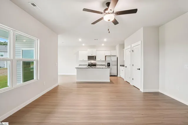 $310,900 | 1216 Crested Iris Street, Moore, SC 29369